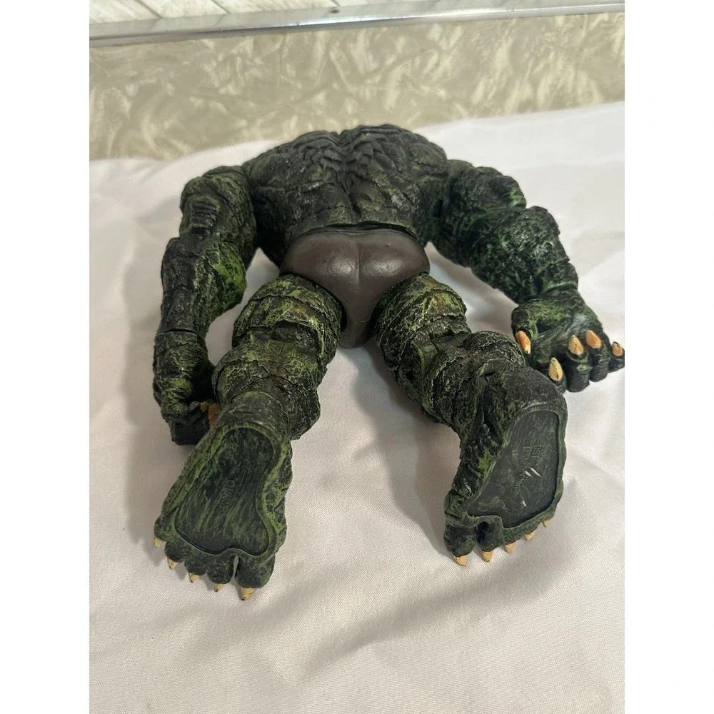 Hulk THE ABOMINATION Diamond Select Marvel Select Action Figure